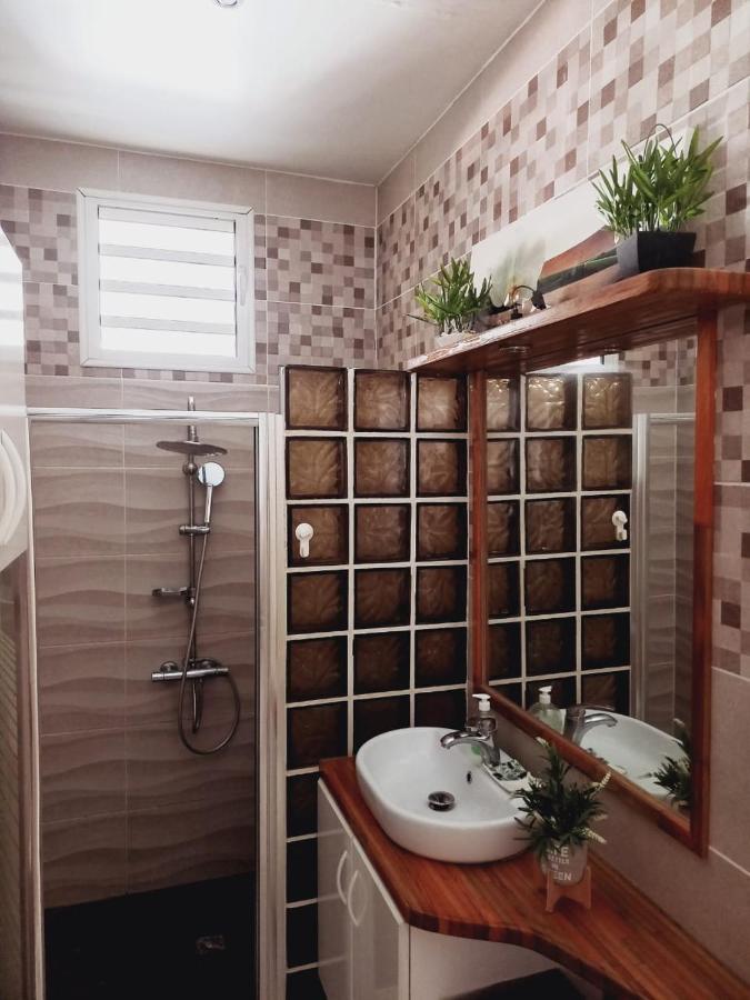 Une Pause S'Impose Au Vauclin Avec Votre Jacuzzi Privatif Pour 3 Nuits Minimum เลอโวแกล็ง ภายนอก รูปภาพ
